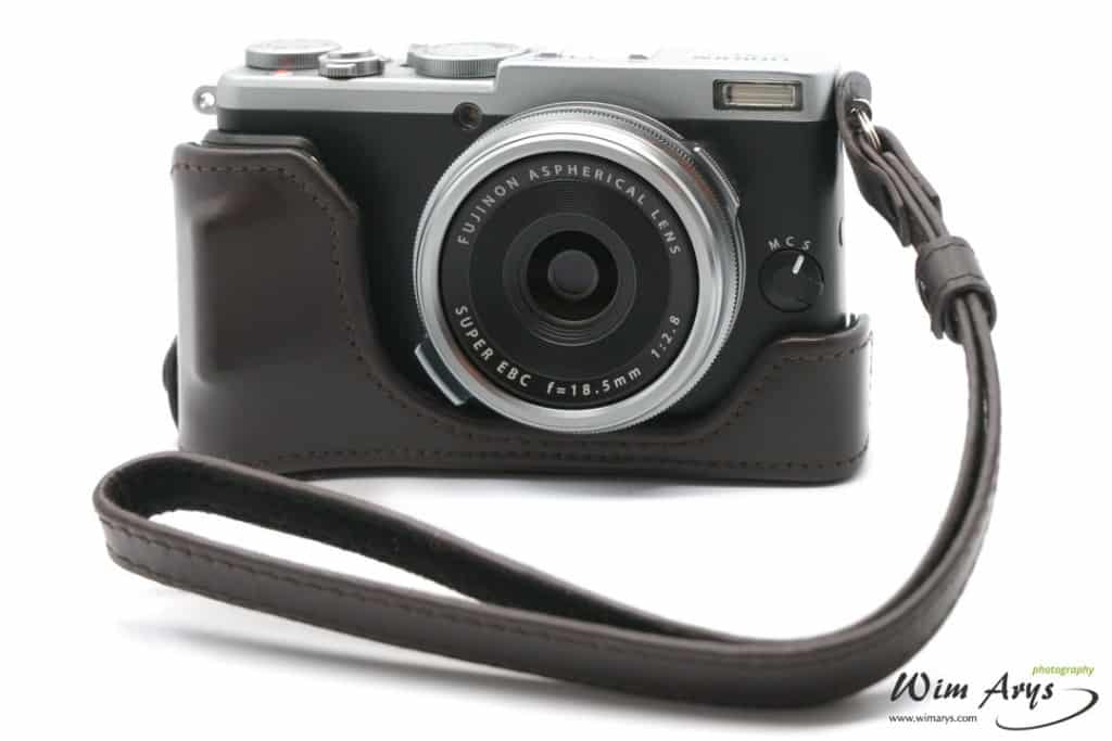 Fujifilm X70 leather case BLC-X70 review