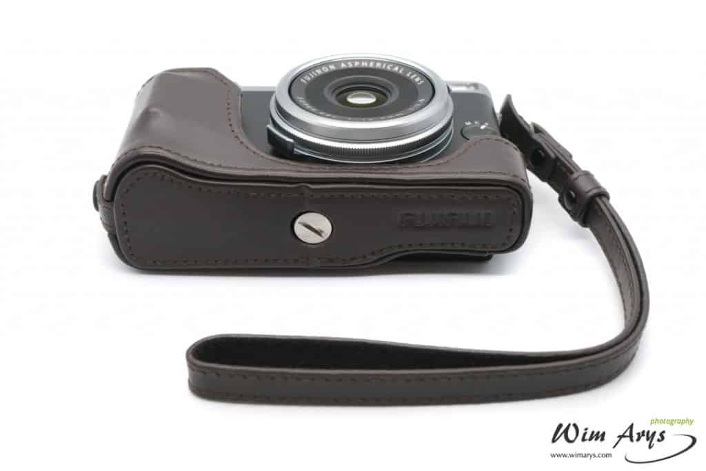 Fujifilm X70 leather case BLC-X70 review